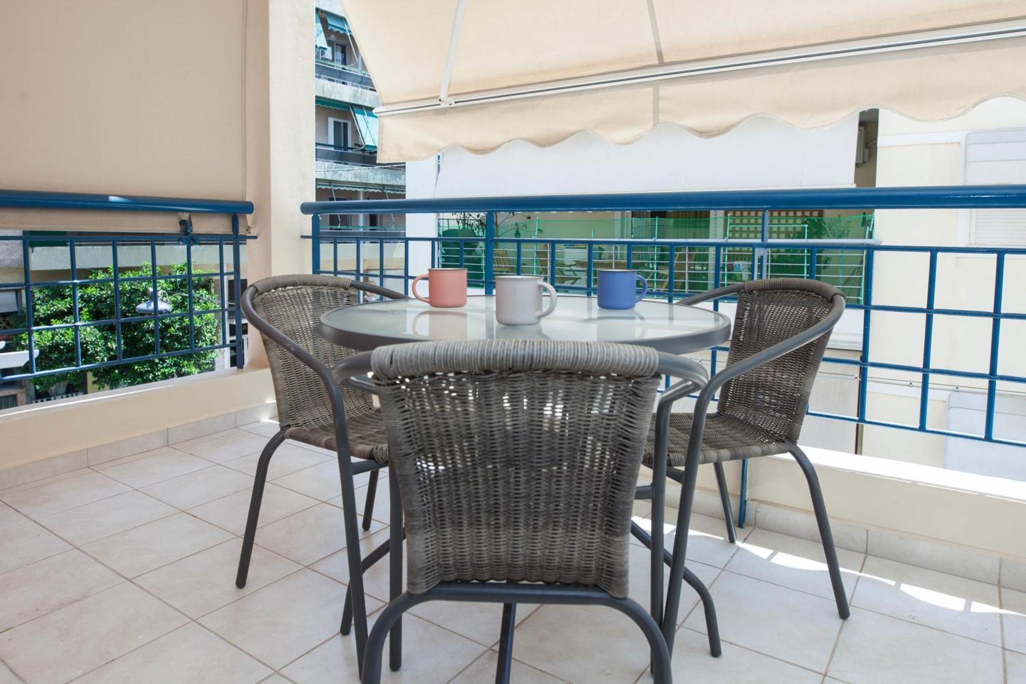 Petralona Gem Hotel-style With Balcony