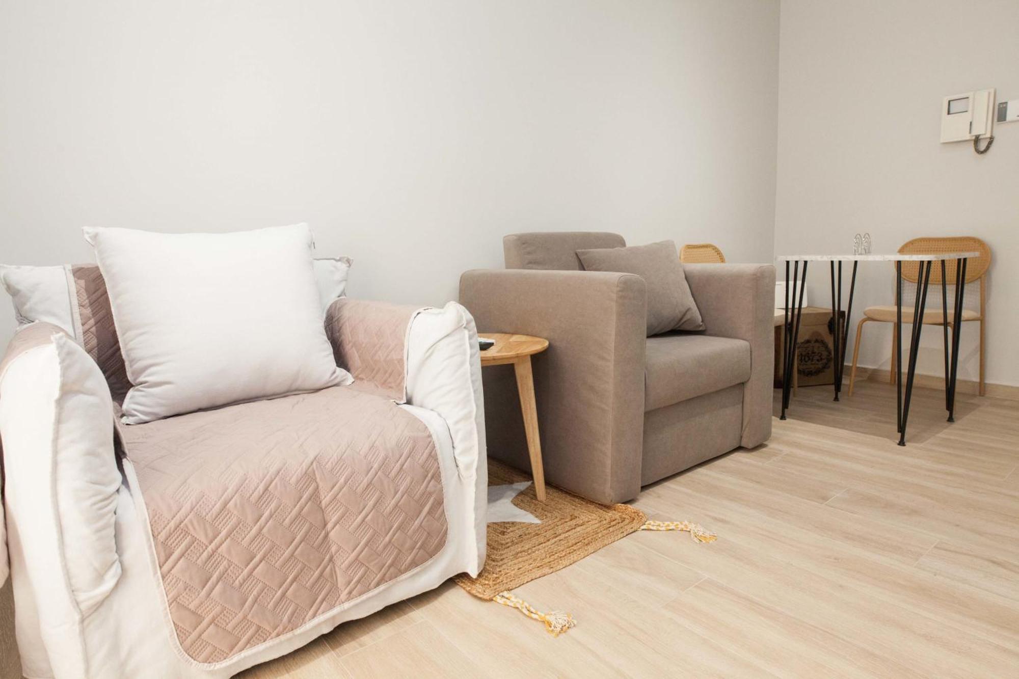 Petralona Gem Hotel-style With Balcony Appartamento Atene